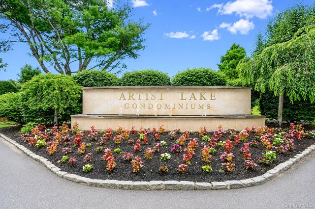 282 Artist Lake Drive, Middle Island, NY 11953