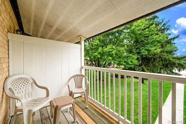 282 Artist Lake Drive, Middle Island, NY 11953