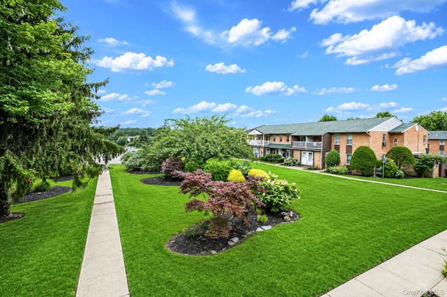 282 Artist Lake Drive, Middle Island, NY 11953