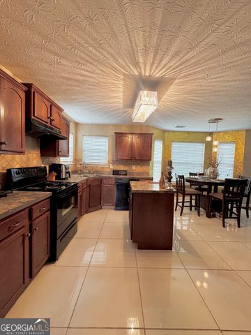 2375 Garnet Avenue, Riverdale, GA 30296