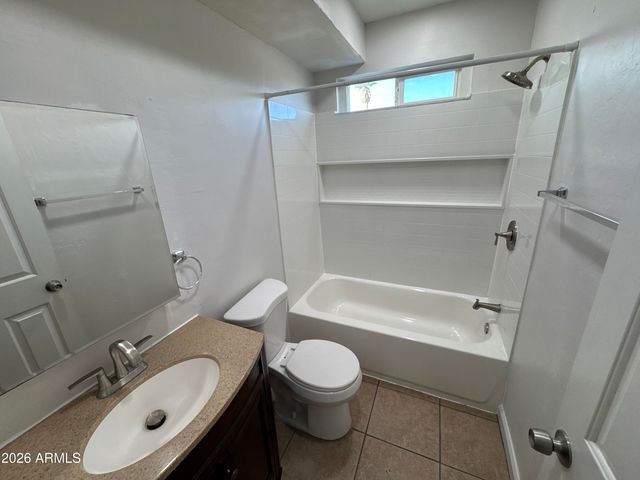 33 N 30TH Drive, Phoenix, AZ 85009