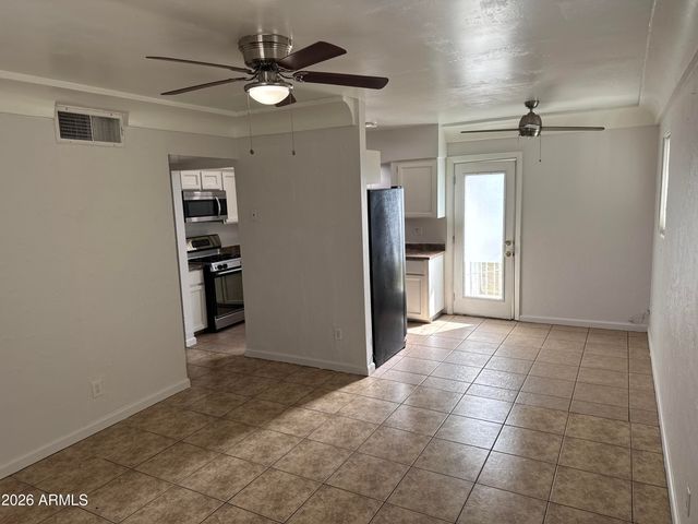33 N 30TH Drive, Phoenix, AZ 85009