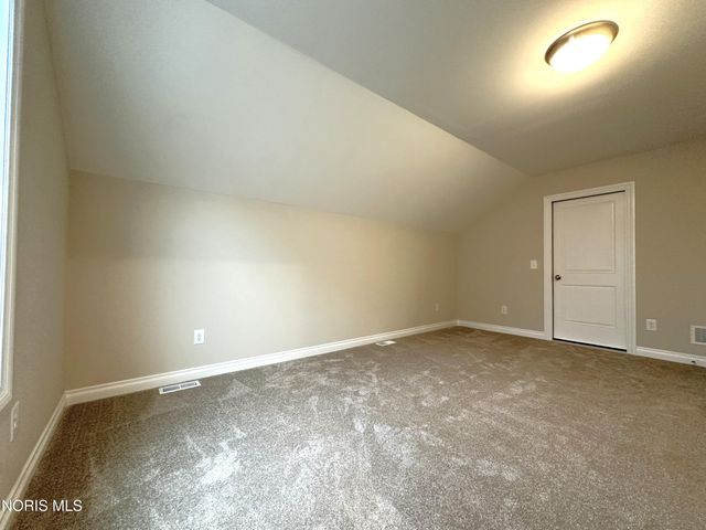2487 Cross Ridge Road, Perrysburg, OH 43551