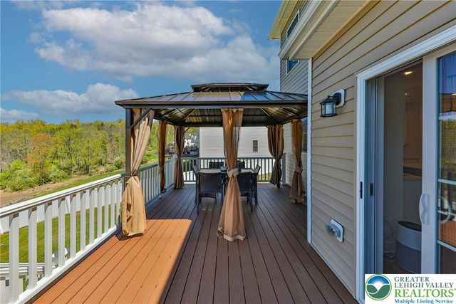 2595 Stonewall Drive, Upper Saucon Twp, PA 18034