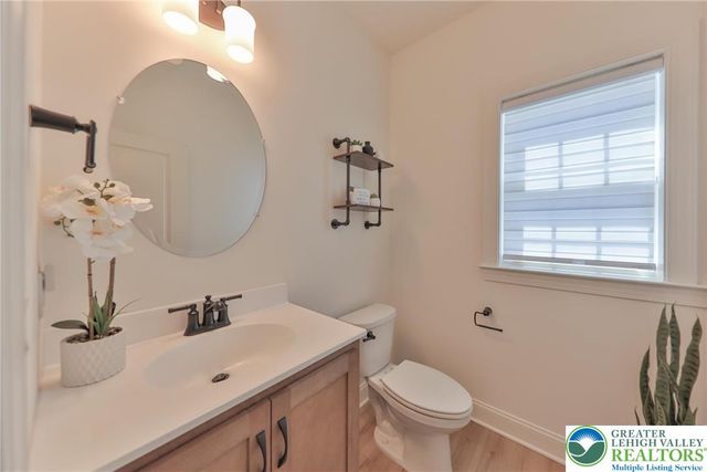2595 Stonewall Drive, Upper Saucon Twp, PA 18034