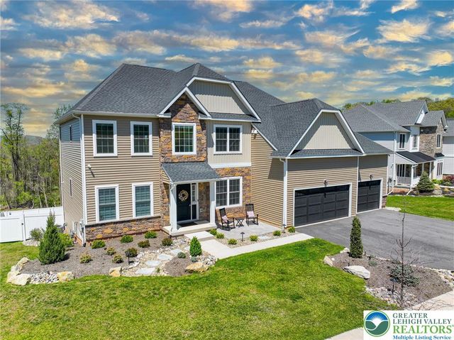 2595 Stonewall Drive, Upper Saucon Twp, PA 18034