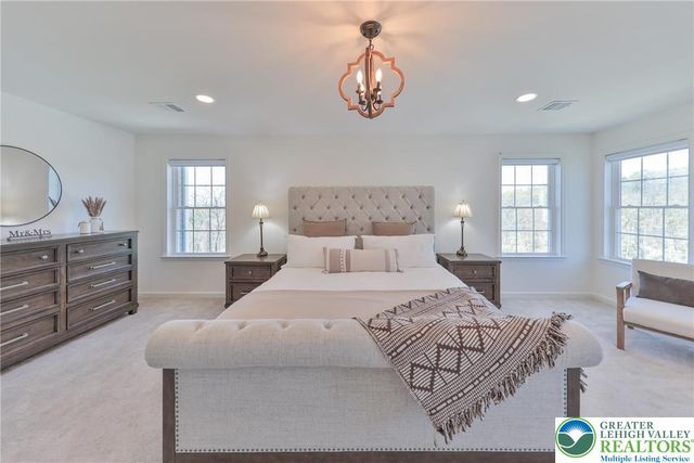 2595 Stonewall Drive, Upper Saucon Twp, PA 18034