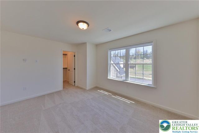 2595 Stonewall Drive, Upper Saucon Twp, PA 18034