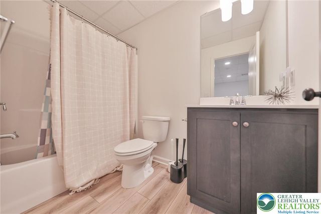 2595 Stonewall Drive, Upper Saucon Twp, PA 18034