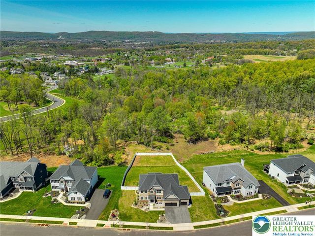 2595 Stonewall Drive, Upper Saucon Twp, PA 18034