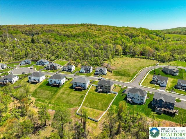 2595 Stonewall Drive, Upper Saucon Twp, PA 18034