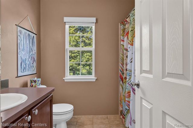 28190 Oakmonte Circle, New Hudson, MI 48165
