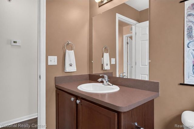 28190 Oakmonte Circle, New Hudson, MI 48165