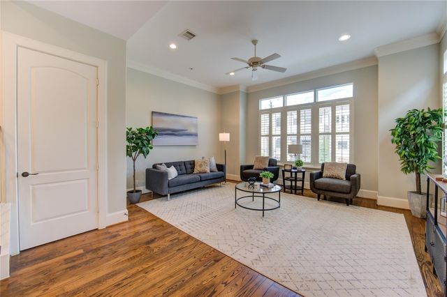 5211 Feagan Street A, Houston, TX 77007