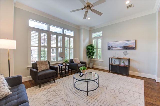 5211 Feagan Street A, Houston, TX 77007