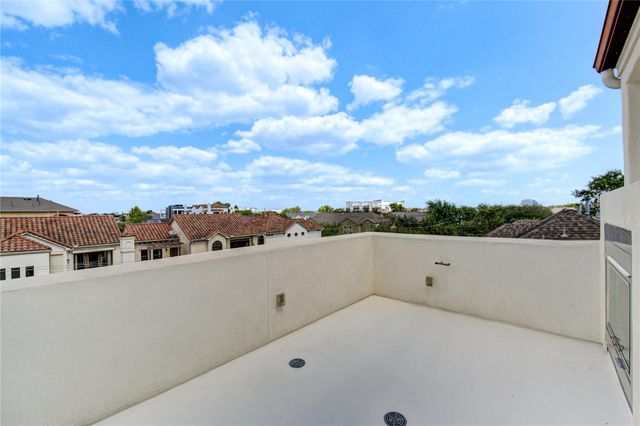 5211 Feagan Street A, Houston, TX 77007