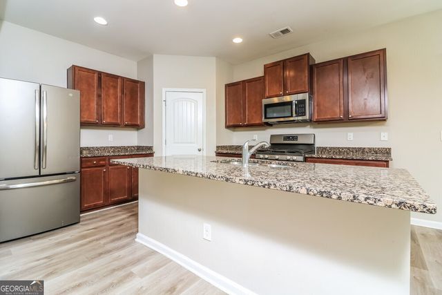 1817 Crandon Court, Mcdonough, GA 30253