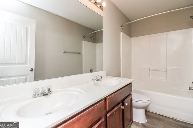 1817 Crandon Court, Mcdonough, GA 30253