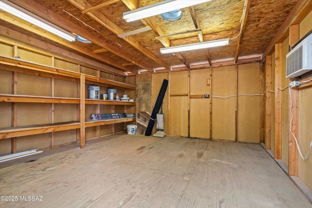 1432 W Buena Tierra Place, Tucson, AZ 85705