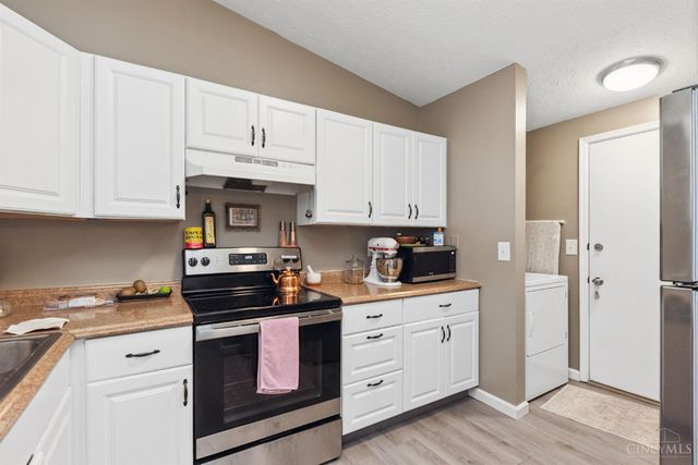 5365 Leaf Back Drive, West Chester, OH 45069