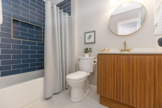 5407 Bullfinch Drive, Westerville, OH 43081