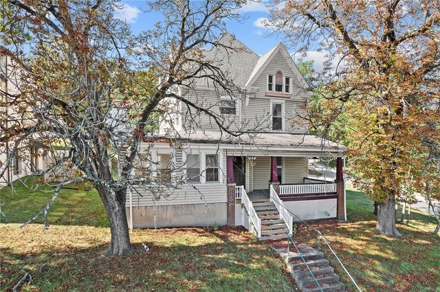 910 E Maiden St, City Of Washington, PA 15301