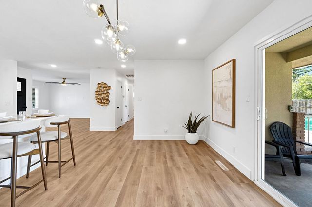 474 E Escalon Avenue, Fresno, CA 93710