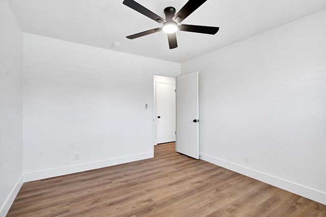 474 E Escalon Avenue, Fresno, CA 93710