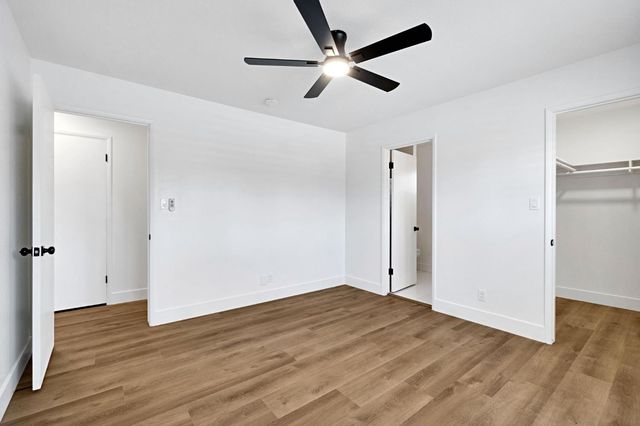 474 E Escalon Avenue, Fresno, CA 93710