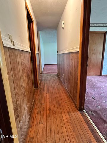 4624 Woodcliff Drive, Kingsport, TN 37664