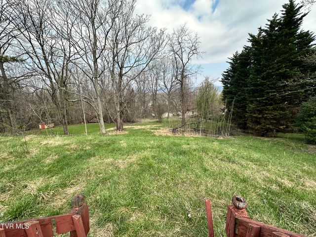 4624 Woodcliff Drive, Kingsport, TN 37664