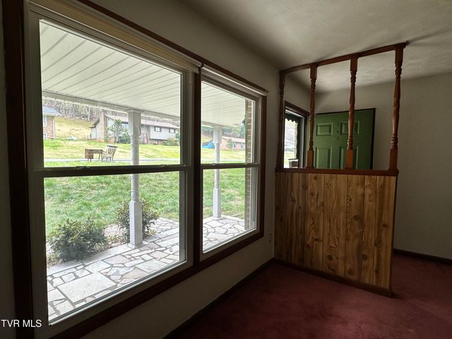 4624 Woodcliff Drive, Kingsport, TN 37664