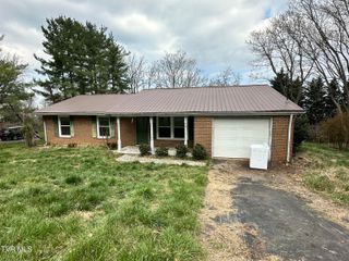 4624 Woodcliff Drive, Kingsport, TN 37664