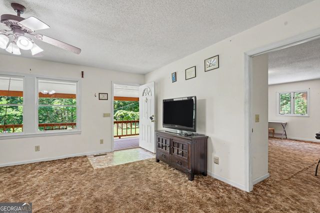 118 Cub Lane, Rabun Gap, GA 30568