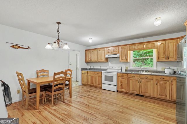 118 Cub Lane, Rabun Gap, GA 30568
