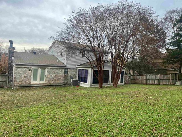 15 RED OAK LN, Russellville, AR 72802