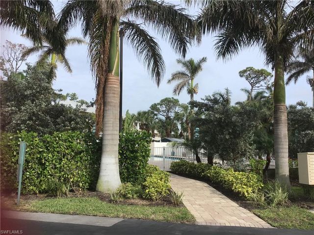 3062 Sandpiper Bay CIR K102, Naples, FL 34112