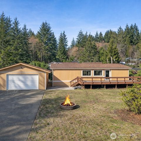 124 W Blakley Drive, Elma, WA 98541