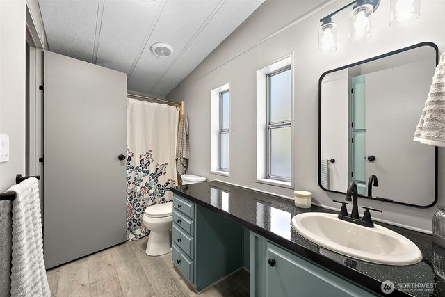 124 W Blakley Drive, Elma, WA 98541