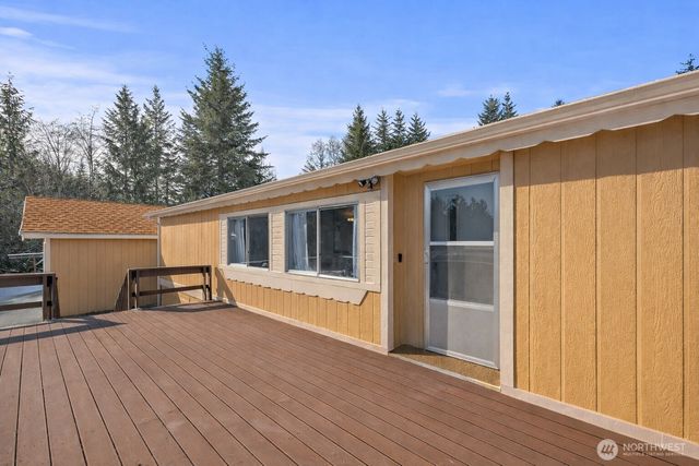 124 W Blakley Drive, Elma, WA 98541