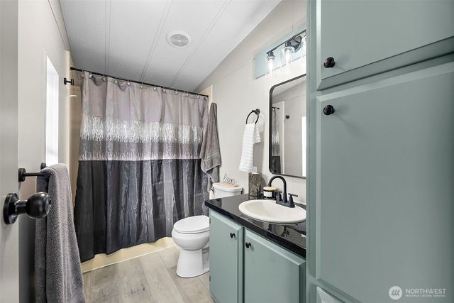 124 W Blakley Drive, Elma, WA 98541