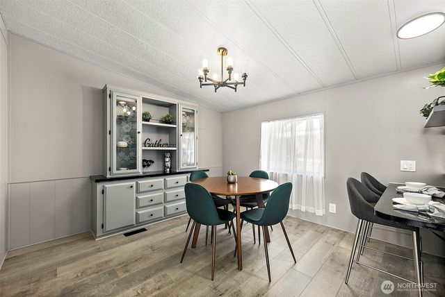 124 W Blakley Drive, Elma, WA 98541