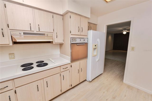 2631 NEWPORT AVENUE, Lakeland, FL 33803