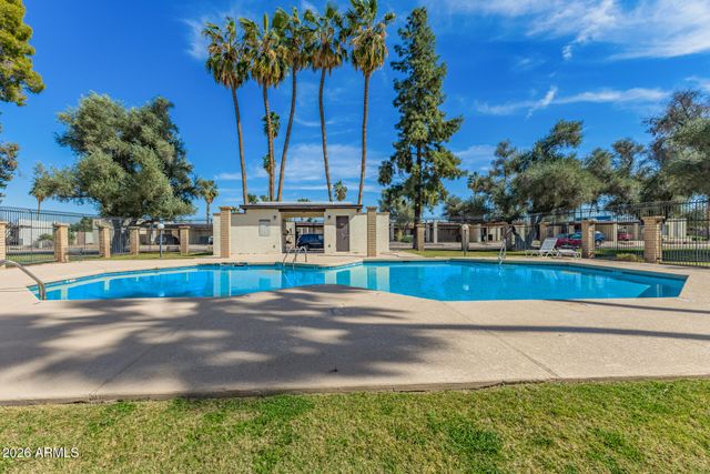 2717 S ALDER Drive, Tempe, AZ 85282