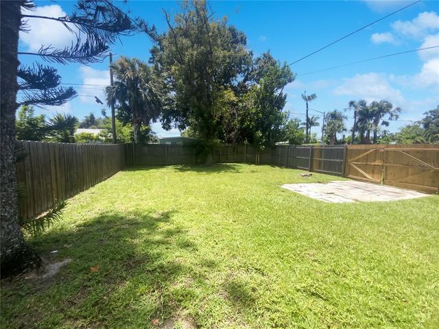 5466 9TH AVENUE N, St Petersburg, FL 33710