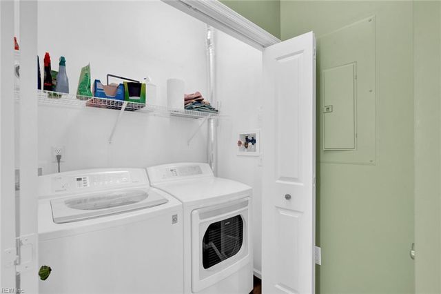 4332 Farringdon WAY, Chesapeake, VA 23321