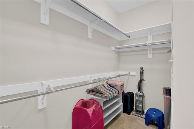 4332 Farringdon WAY, Chesapeake, VA 23321