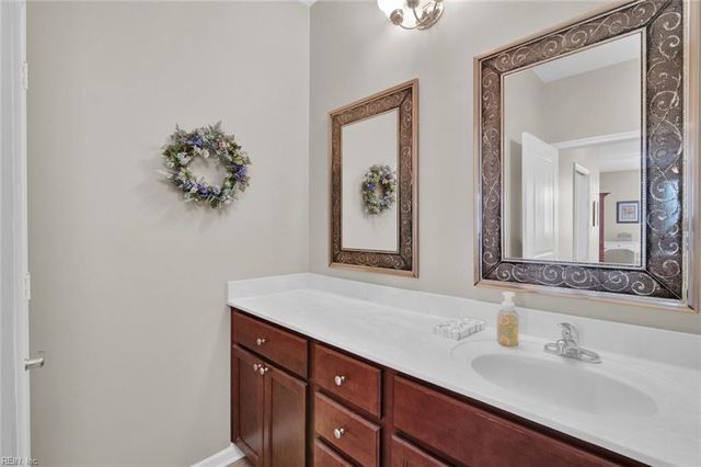 4332 Farringdon WAY, Chesapeake, VA 23321