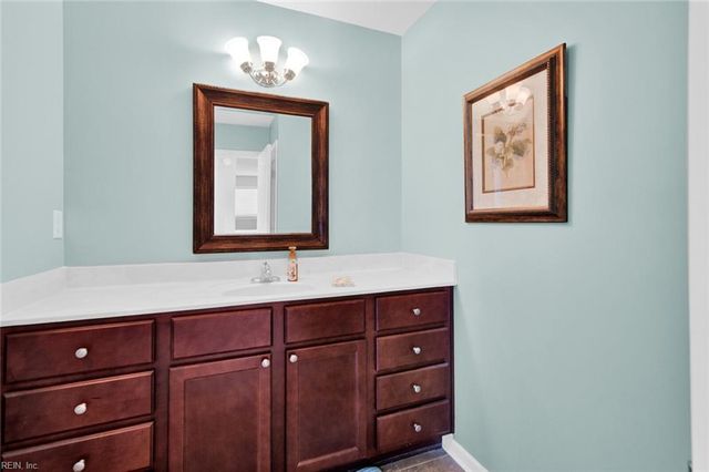 4332 Farringdon WAY, Chesapeake, VA 23321