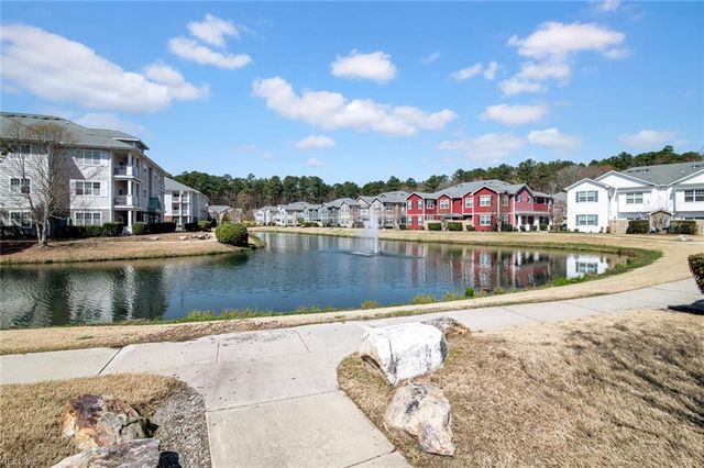 4332 Farringdon WAY, Chesapeake, VA 23321